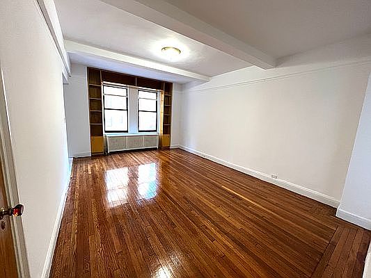 3rd image of 243 W End Ave APT 609