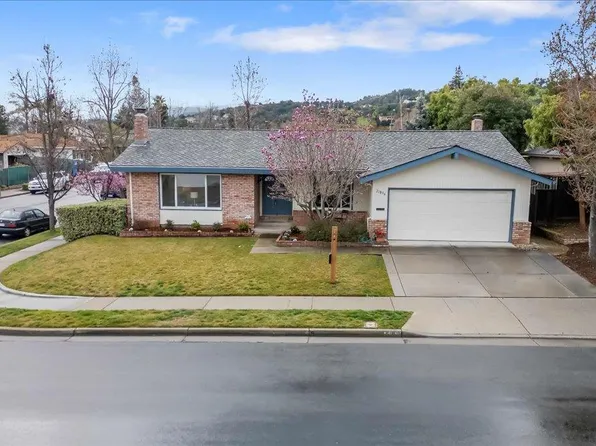 21836 Hyannisport Dr, Cupertino, CA 95014