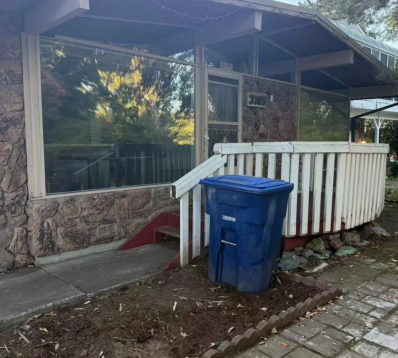 4 bed, 1600 sqft, $3,600 — Photo 1