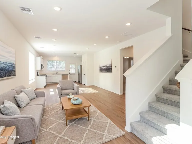 1934 Ballesteros St — Photo 5