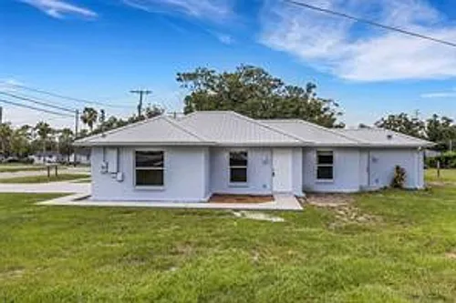 3100 W Reynolds St Photo 1