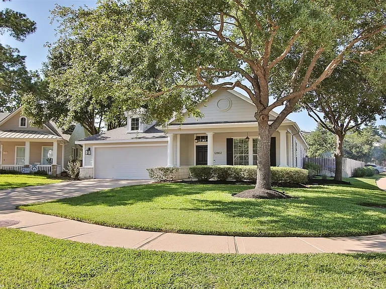 12802 Magnolia Arbor Ct — Photo 2