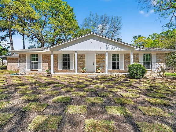 2nd image of 16026 Frontier Rd