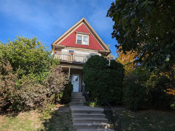 2026 East Kenilworth PLACE, Milwaukee, WI 53202