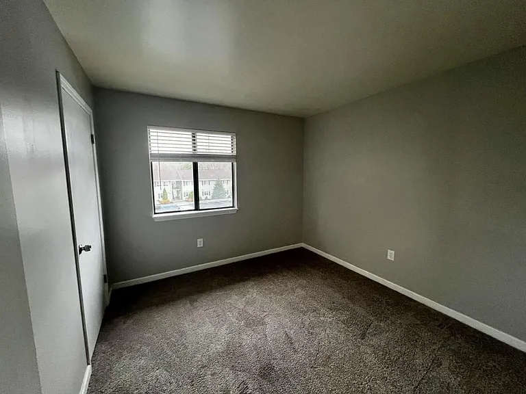 950 Life Dr #2 — Photo 11
