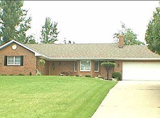 4828 Dry Ridge Rd, Cincinnati, OH 45252