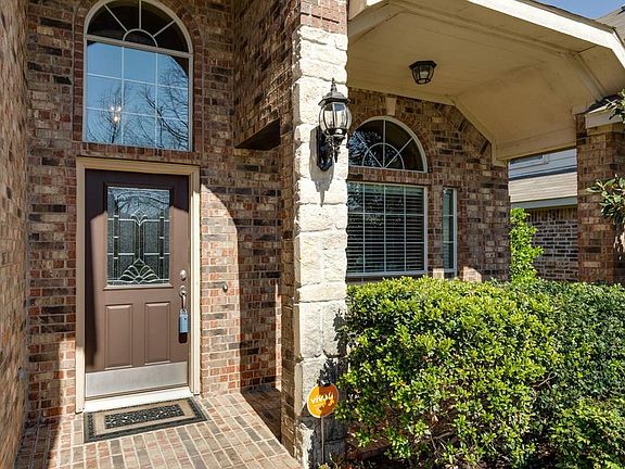 4th image of 9156 Hawley Dr