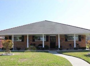 4551 Hickerson Dr, New Orleans, LA 70127