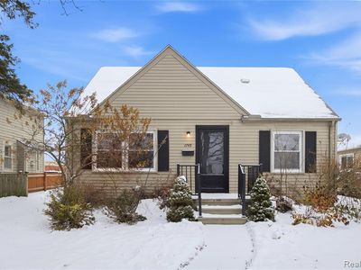 1745 Webster St, Birmingham, MI, 48009