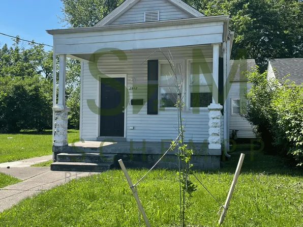 2912 Greenwood Ave, Louisville, KY 40211