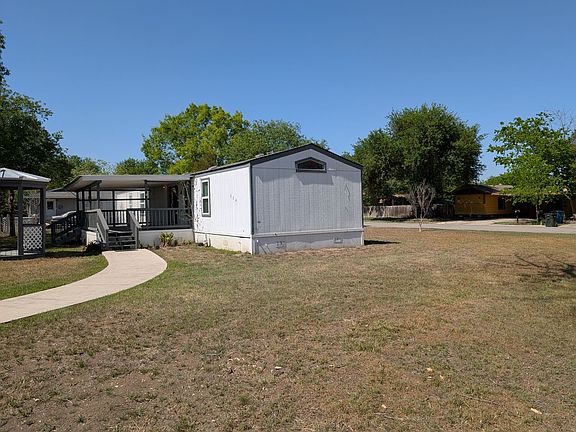 4th image of 224 Melody Ln