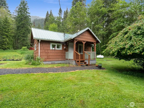 32519 State Route 706 E, Ashford, WA 98304