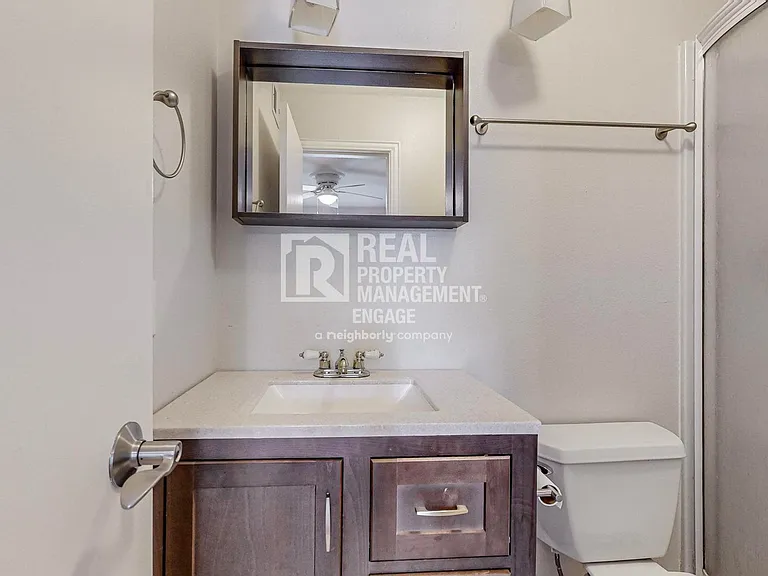 5220 Fleetwood Oaks Ave #210 — Photo 24