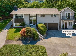 5227 56th Ave S, Seattle, WA 98118