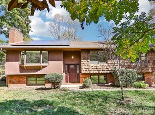 331 Woody Ln, Asheville, NC 28804