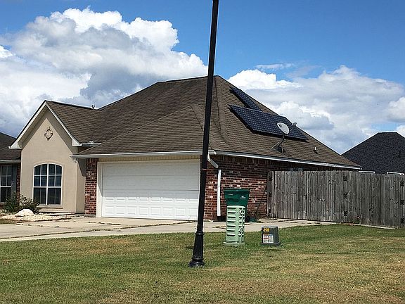 3rd image of 36014 Portsmouth Dr