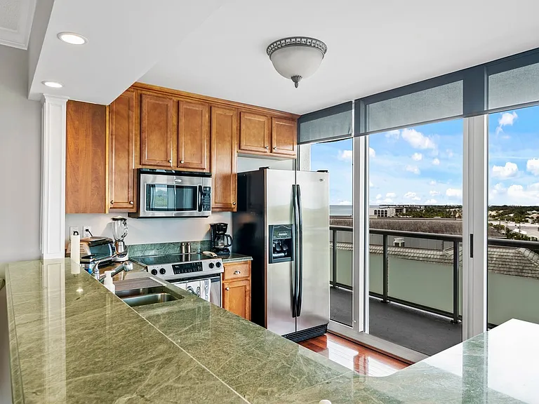 3554 Ocean Drive 703S #701S — Photo 9