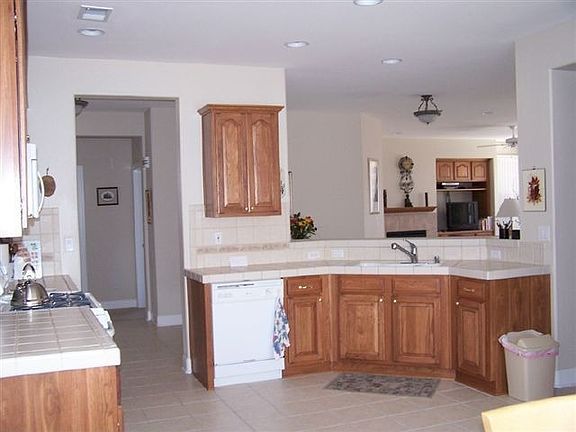 3rd image of 2159 Avella Dr
