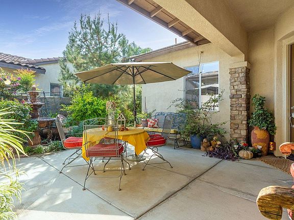 5th image of 4925 Pelican Hill Dr