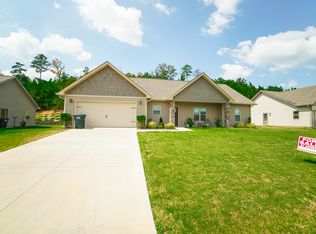 125 Gilmore Cir SW, Calhoun, GA 30701