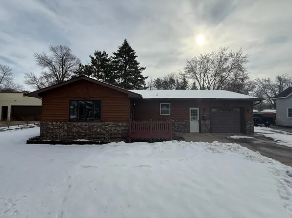 613 S Litchfield Ave, Litchfield, MN 55355