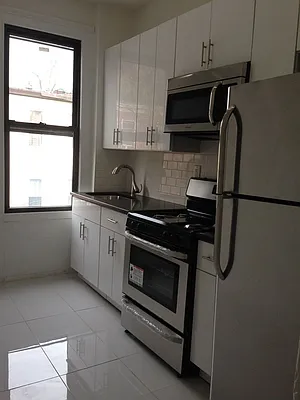 Rented by Upton Realty Group | media 15