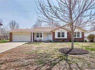 222 Park Charles Blvd N, Saint Peters, MO 63376