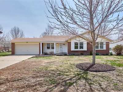 222 Park Charles Blvd N, Saint Peters, MO, 63376
