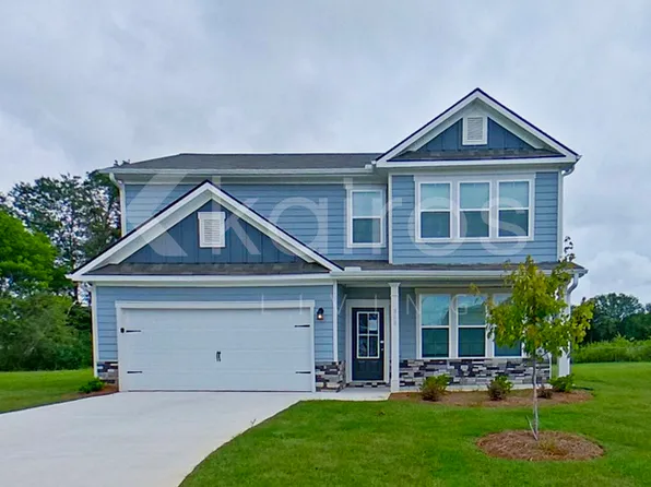 308 Silver Maple Ln, Warner Robins, GA 31093