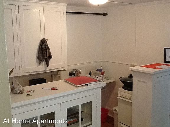 4th image of 1967 Grand Ave APT B2