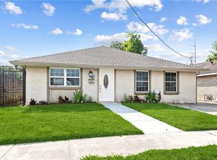 3213 Buffon St, Chalmette, LA 70043
