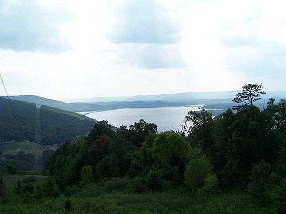 2nd image of 3 Pinnacle Point Dr Lot 3
