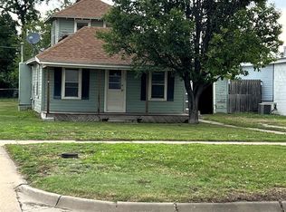 115 E Grand Ave, Salina, KS 67401