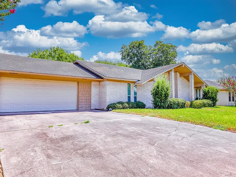 607 Rosewood Dr — Photo 27