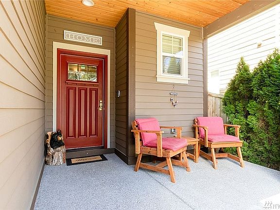 4th image of 19006 87th Avenue Ct E