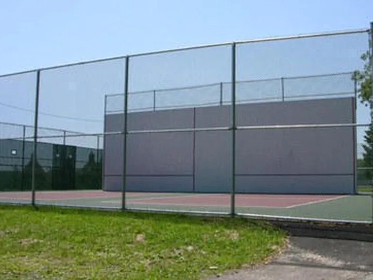Handball Courts