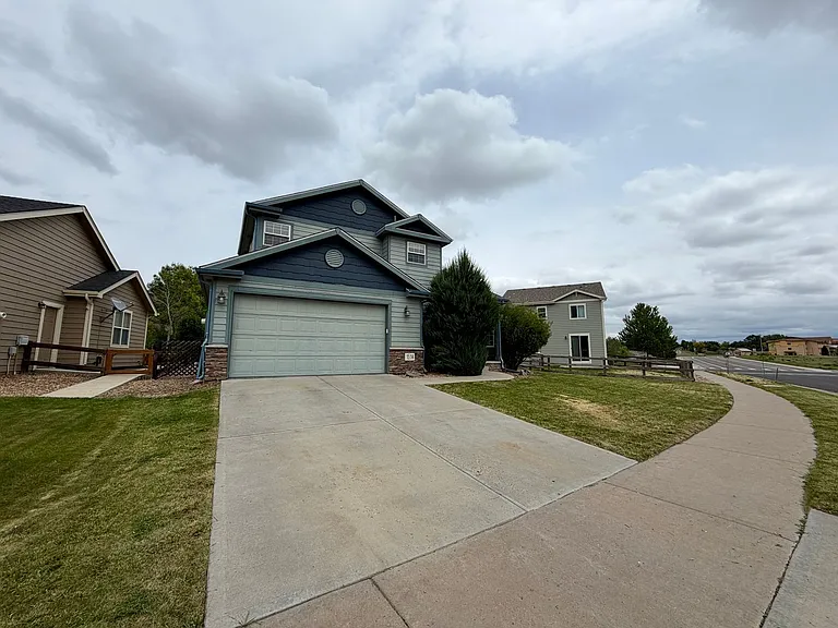 1514 61st Ave — Photo 3