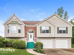 3943 Garrett Springs Dr, Powder Springs, GA 30127