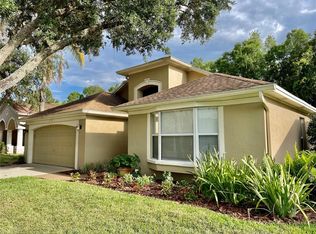 28534 Fairweather Dr, Zephyrhills, FL 33543