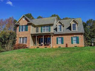 2606 Pebble Creek Dr, Shelby, NC 28152