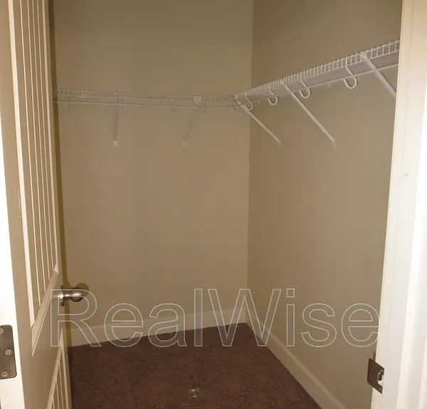 3006 NE Red Oak Dr — Photo 15