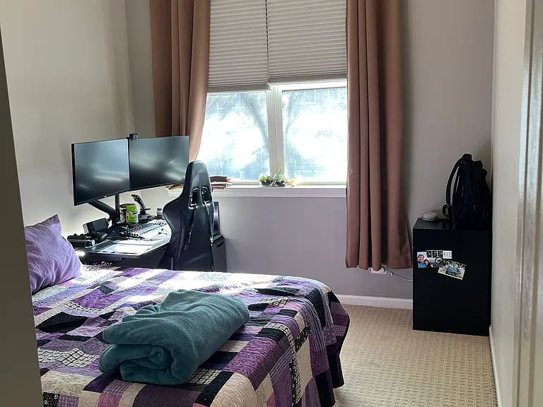 303 W Scott St #303 — Photo 24