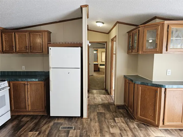 827 Gregs Way, Huffman, TX 77336