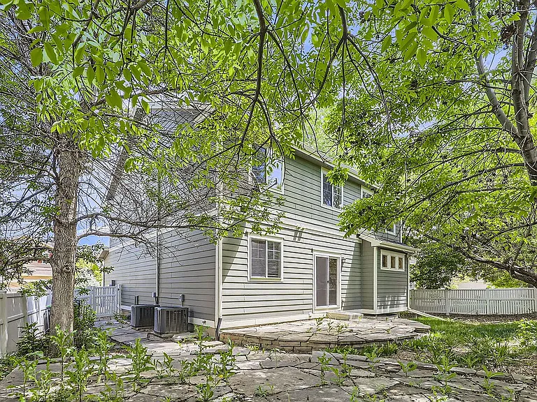 4809 Lucca Dr — Photo 26
