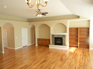 2069 Zelma Dr, Cheyenne, WY 82009