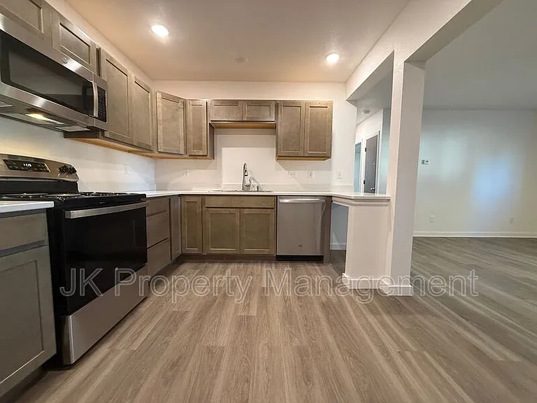 3440 11th Ave S #2 — Photo 11