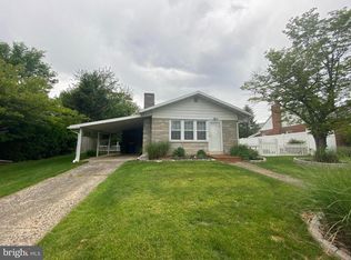 1194 Shoreham Rd, Camp Hill, PA 17011