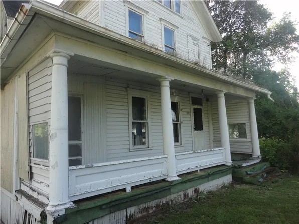 395 Maple Ave, Hooversville, PA 15936