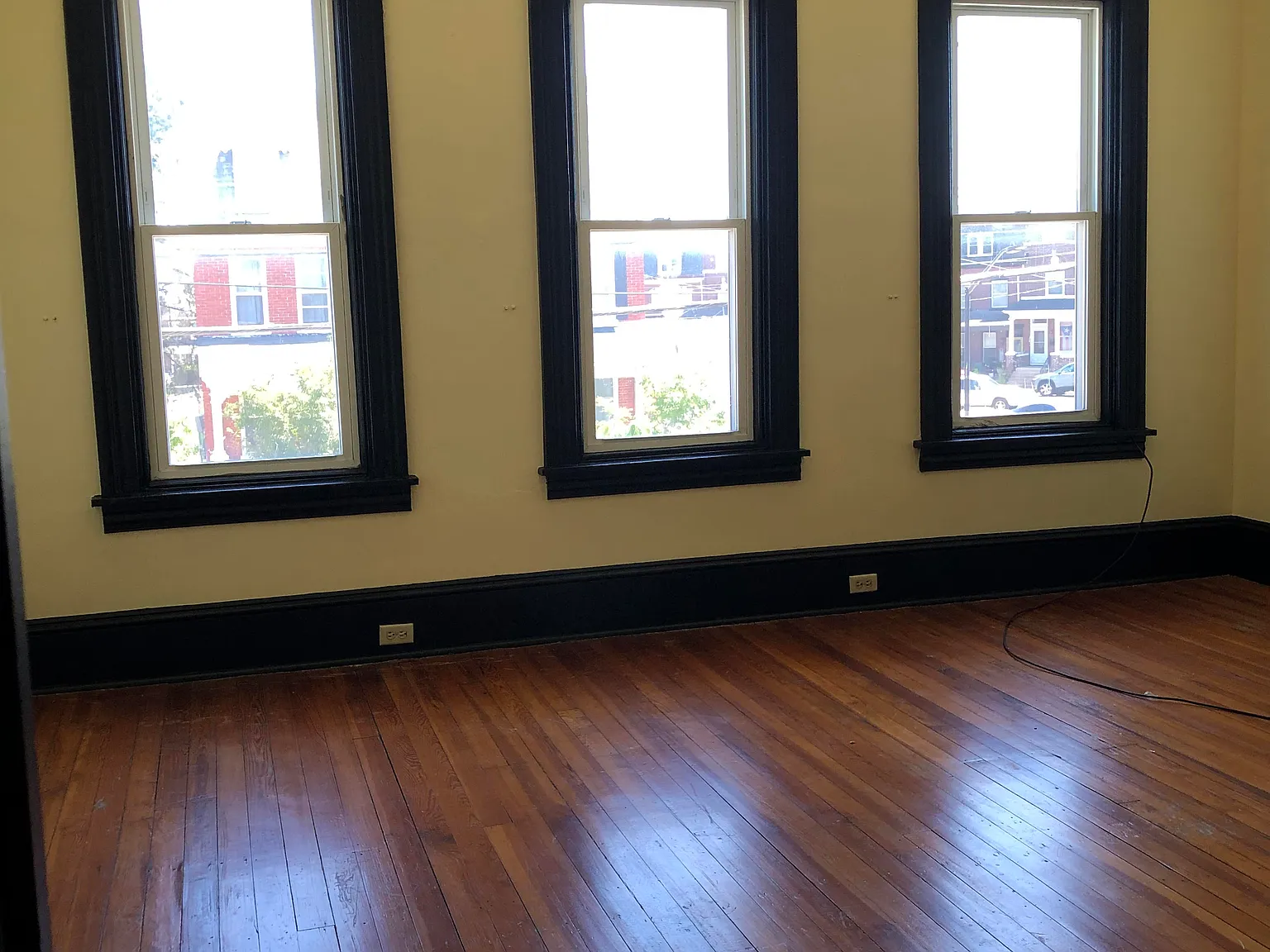 2 bed, 1400 sqft, $1,550 — Photo 2