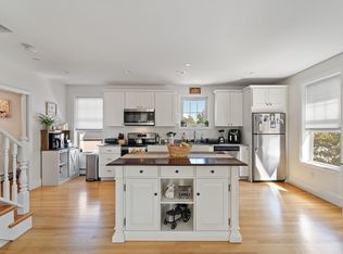 224 Court St #2, New Bedford, MA 02740